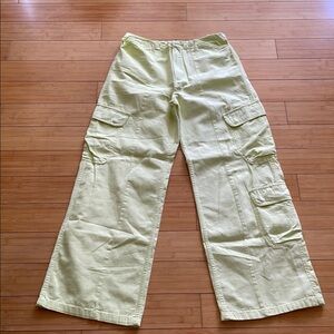 Women Light Green Cargo Pants Zara Size 6 Multiple Pockets Elastic Back Wide Leg